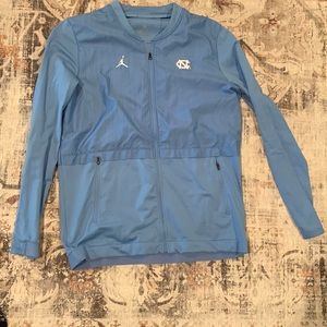 Nike UNC Tarheels lightweight zip jacket